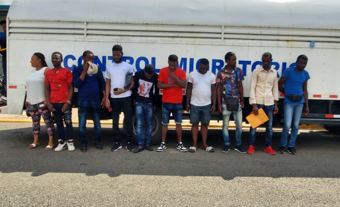 Autoridades detienen cerca de 80 haitianos por incidente violento en Cap Cana