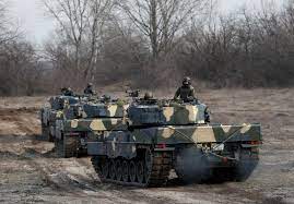 Alemania empieza a entrenar a soldados ucranianos en el manejo de los tanques Leopard 2