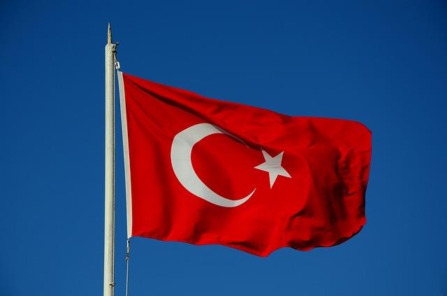 Ankara al embajador estadounidense: "Quite sus sucias manos de Turquía"