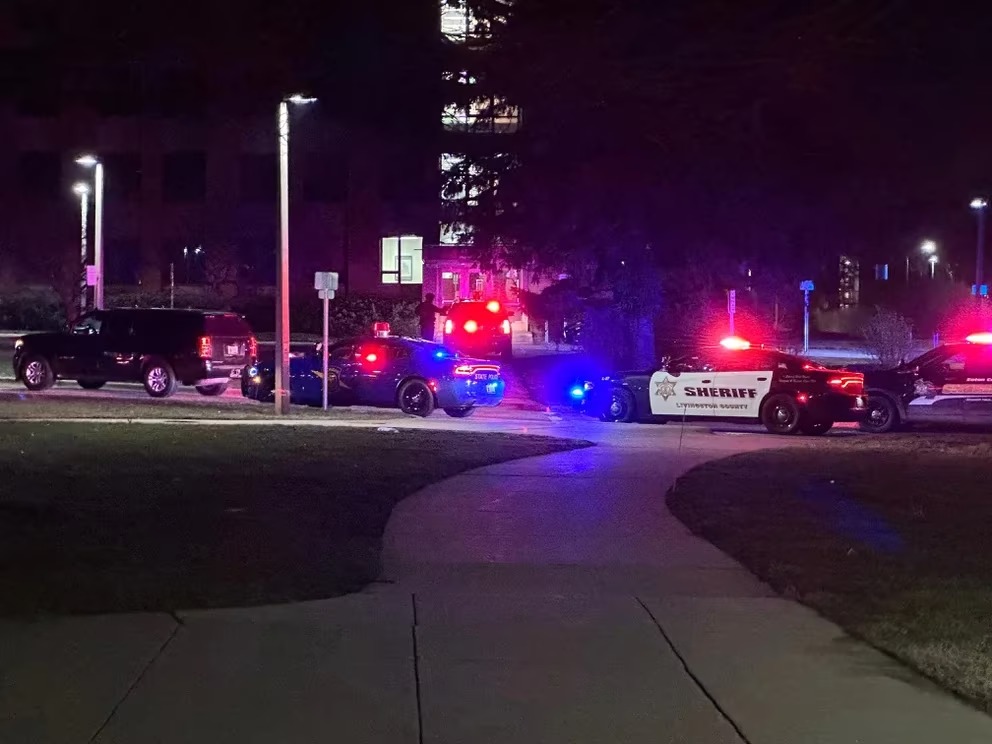 Un tiroteo en una universidad de Michigan dejó tres muertos y al menos cinco heridos