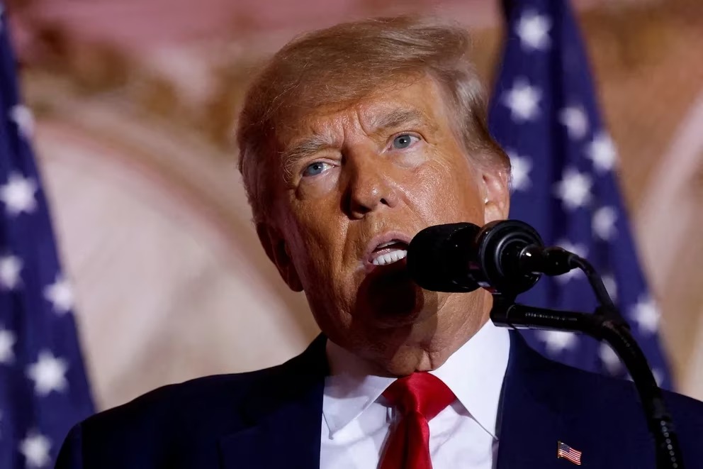 Un gran jurado de EEUU recomendó imputar múltiples cargos a Trump por intentar anular su derrota electoral