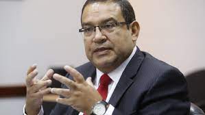 Fiscalía de Perú investiga al primer ministro y al titular de Trabajo por colusión agravada
