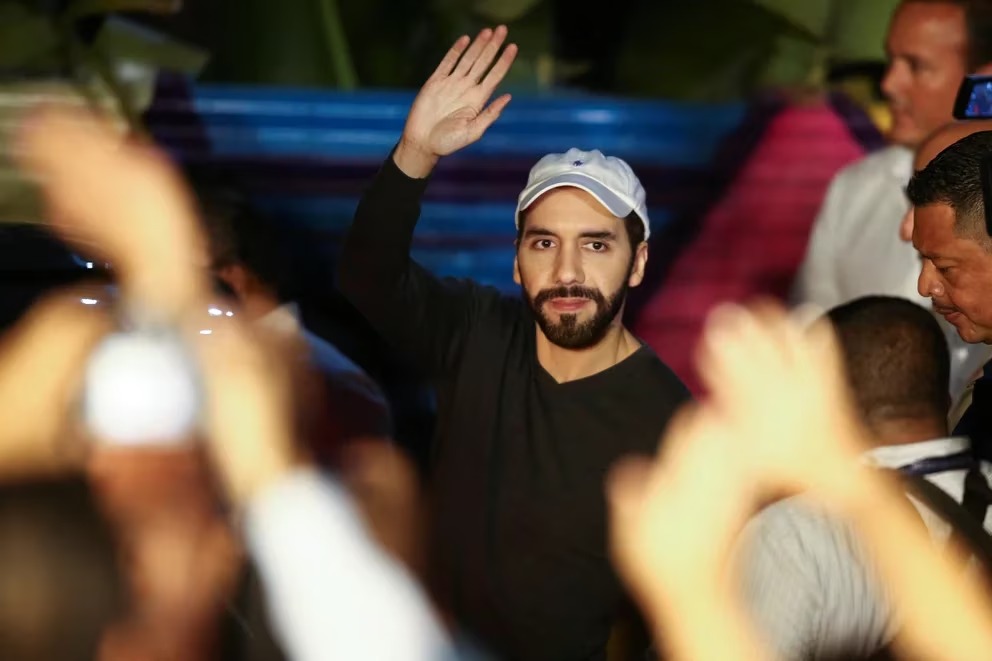 “Bonos volcán”, la polémica apuesta en bitcoin de Nayib Bukele en El Salvador