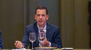 Hugo Beras afirma que están trabajando para mejorar el transito en el Gran Santo Domingo