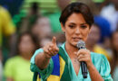 La esposa de Bolsonaro entra al ruedo político en Brasil para "aumentar la participación femenina"
