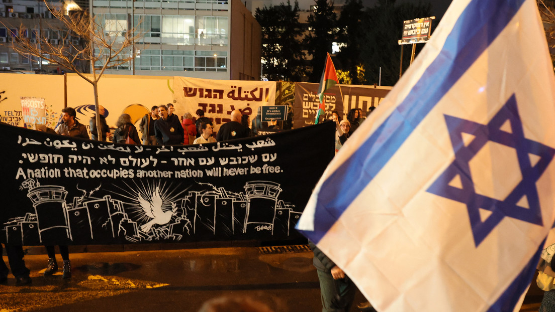 Más de 100.000 personas protestan en Israel contra el Gobierno