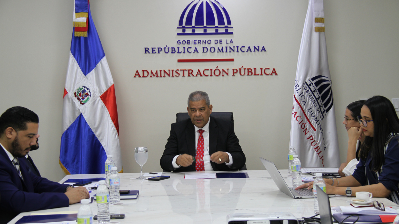 Ministro del MAP reafirma que “voluntad política” es fundamental para la descentralización del Estado