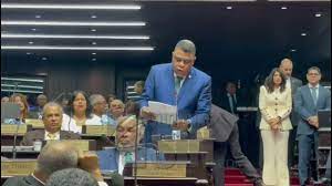 PLD reitera presidente Abinader con ayuda de funcionarios compran alcaldes con dinero público