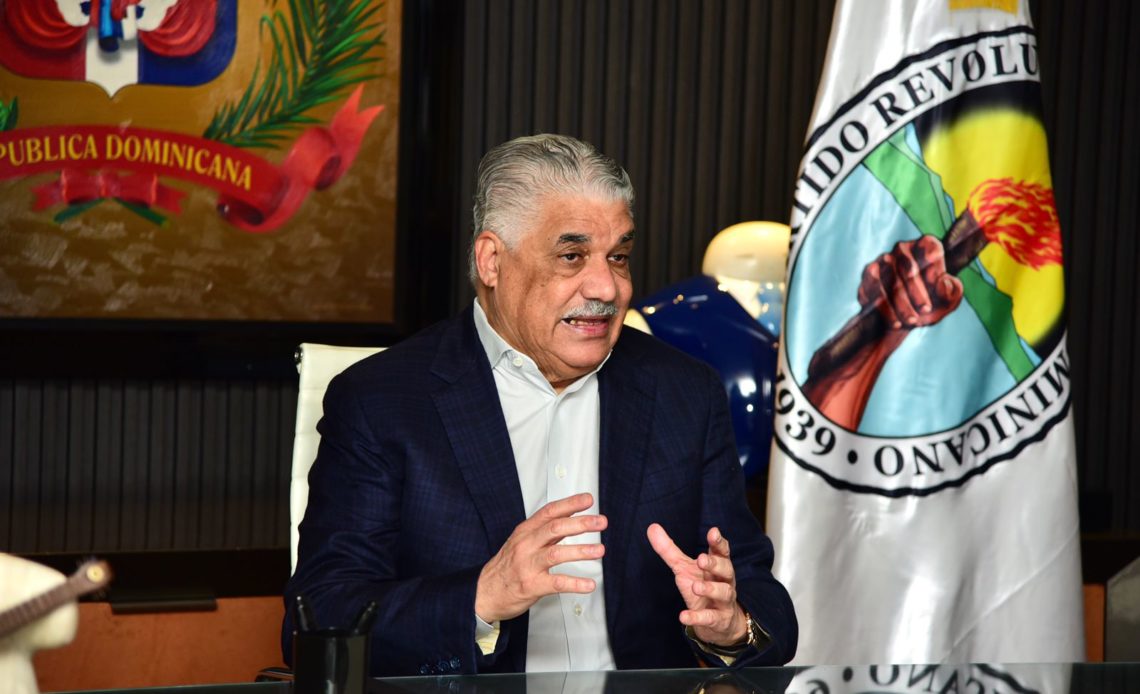 Gobierno de Abinader se ha caracterizado por ser “incapaz”, dice Miguel Vargas