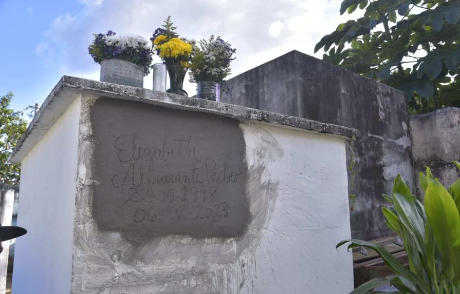 Sepultan por separado los cadáveres de pareja de La Guáyiga