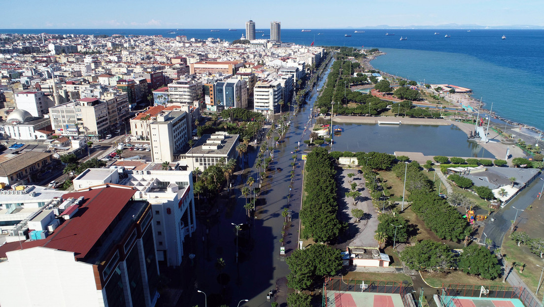 Se inunda una ciudad turca por la subida del nivel del mar tras los terremotos