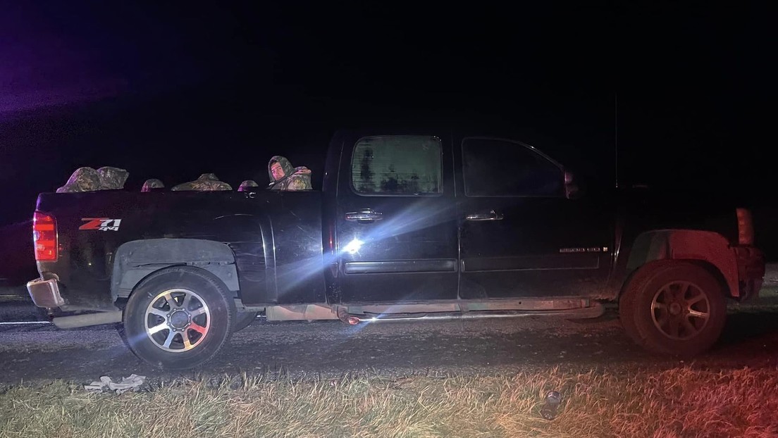 Una infracción de tránsito en Texas termina con la detención de 13 inmigrantes con ropa de camuflaje