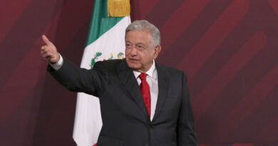 «Ya se avanzó mucho»: López Obrador prevé que en un mes se cierre acuerdo con Mexicana de Aviación