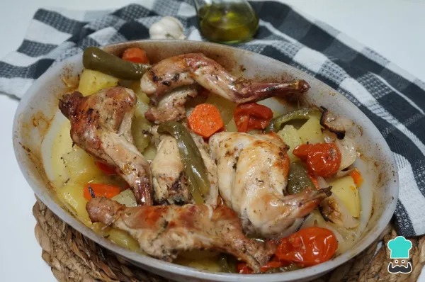 Conejo al horno con verduras - Receta DE LA ABUELA