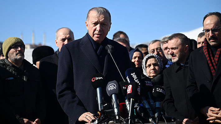 Turquía frena el acceso a Twitter ante las críticas contra el Presidente Erdogan por su gestión tras el terremoto