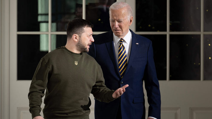 Presidente de Estados Unidos realiza una visita sorpresa a Kiev y se reúne con Zelenski