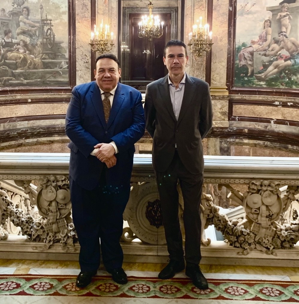Escritor Miguel Reyes y Casa de América buscan cooperación cultural entre RD y España