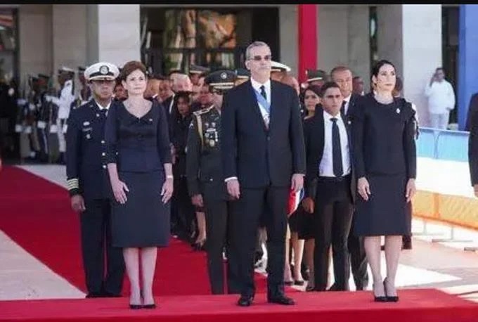 País conmemora hoy el 179 aniversario de la separación de Haití