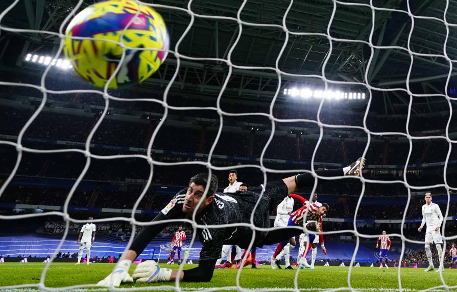 El Real Madrid empata con Atlético; La Liga parece escapársele