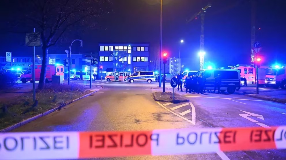 Al menos 7 personas murieron en un tiroteo en una iglesia de Hamburgo