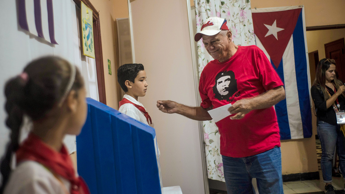 75,92% de participación y sin incidencias: Así votó Cuba para renovar la Asamblea Nacional