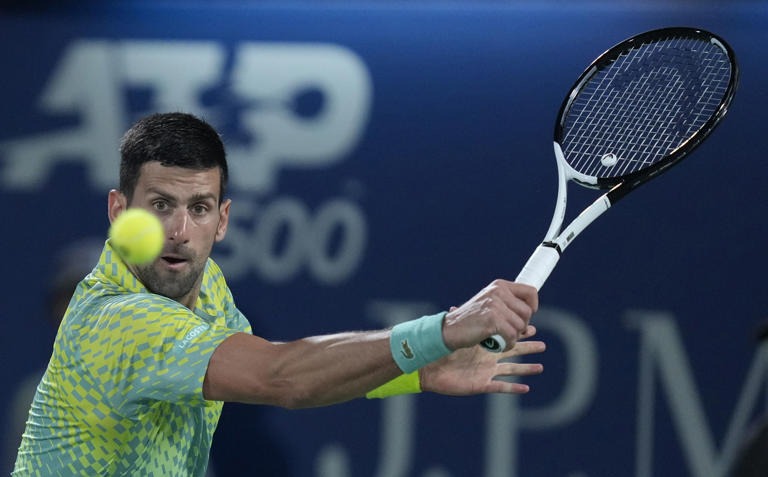 Djokovic accede a semis en Dubái y sigue invicto en 2023