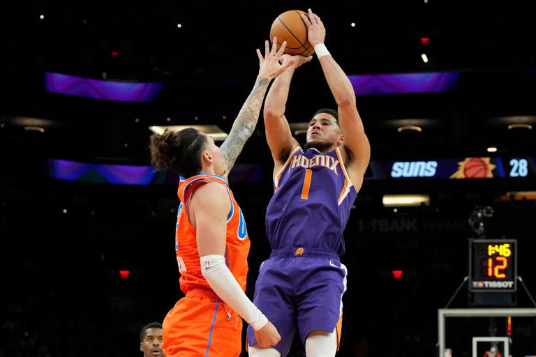 Durant se lesiona antes de triunfo de Suns ante Thunder