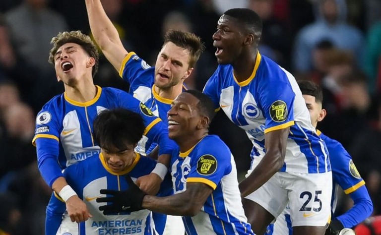 ¿Quién ganó? Moisés Caicedo, Pervis y Sarmiento se 'enfrentaron' en el Brighton