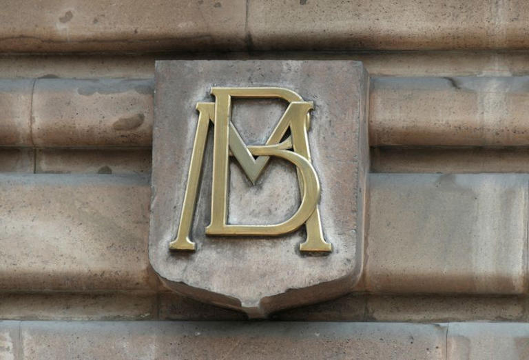 Banco central México sube tasa clave al 11.25%, próxima decisión dependerá de inflación