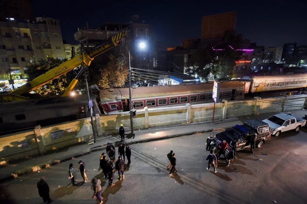 Al menos 2 muertos y 16 heridos tras un accidente ferroviario en Egipto