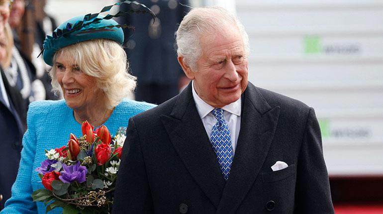 Carlos III llega a Berlín en su primera visita al extranjero como rey