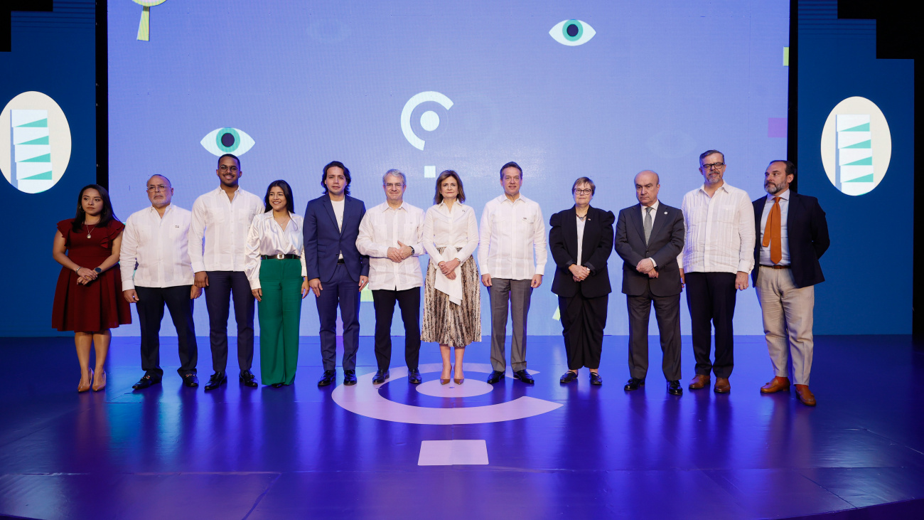 Celebran primera Cumbre Iberoamericana de Jóvenes Líderes