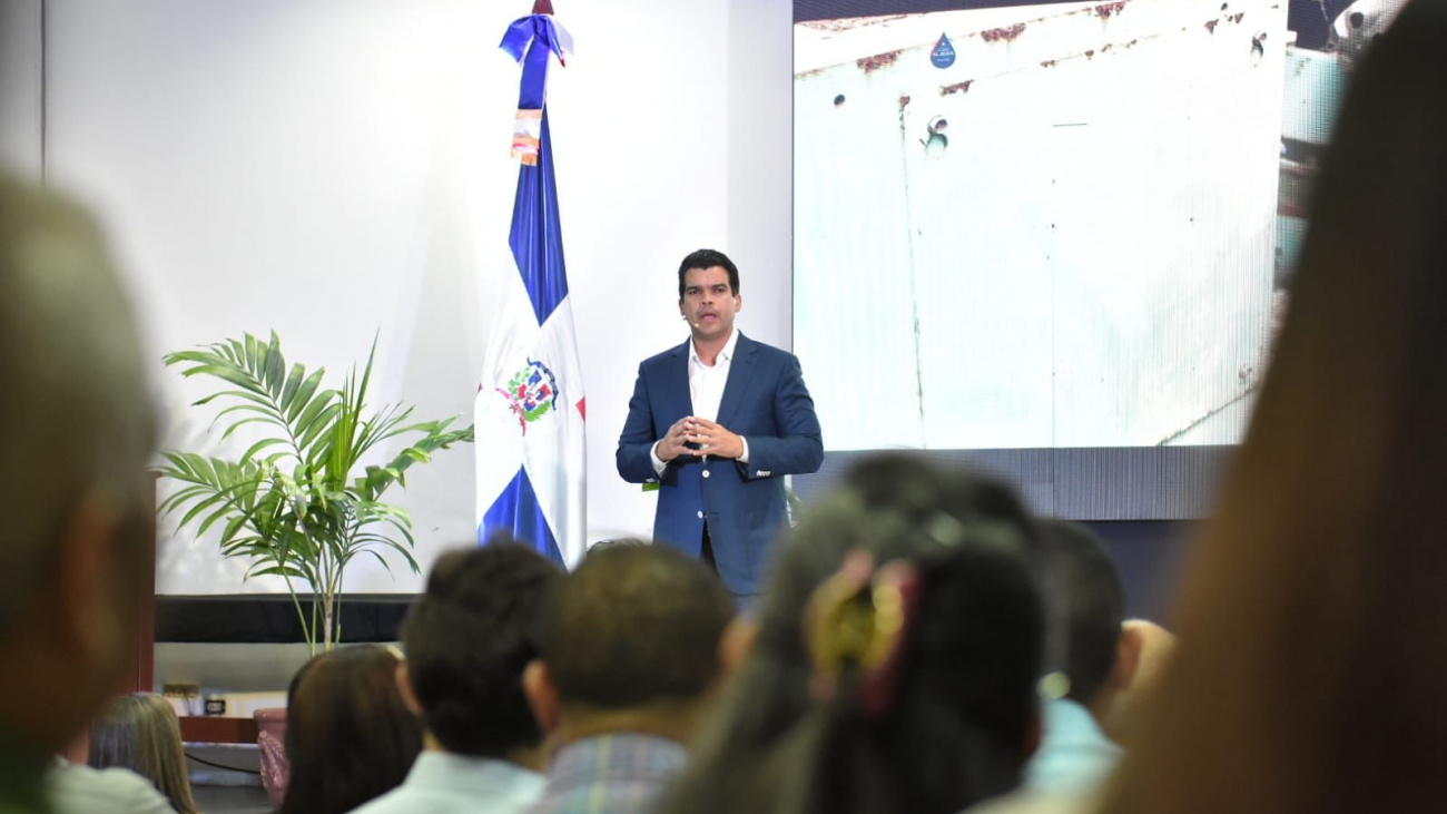 Director de INAPA inicia recorrido por EE. UU. para liderar conferencias en materia de agua potable