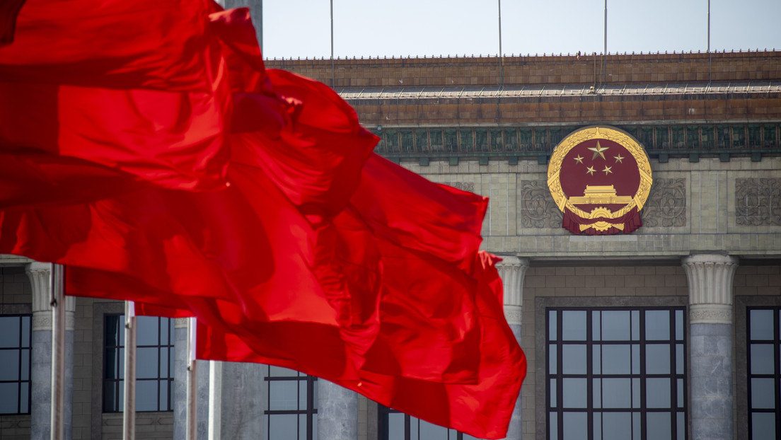 EE.UU. critica a Xi por no haber visitado Ucrania y niega que China sea "imparcial" en el conflicto