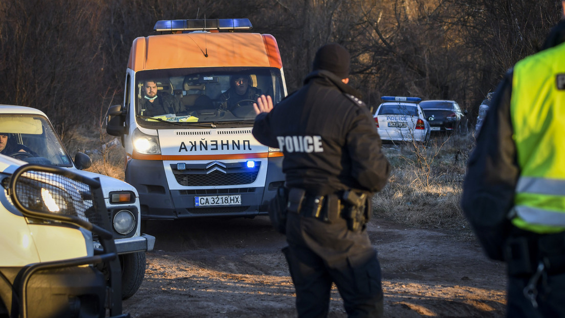 Hallan a 26 migrantes "congelados" y "desnutridos" en un camión en Bulgaria