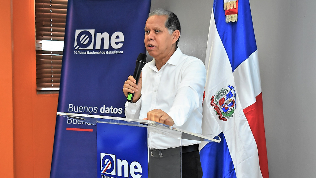 Ministerio de Economía imparte taller sobre la Ley de Ordenamiento Territorial a técnicos de la ONE