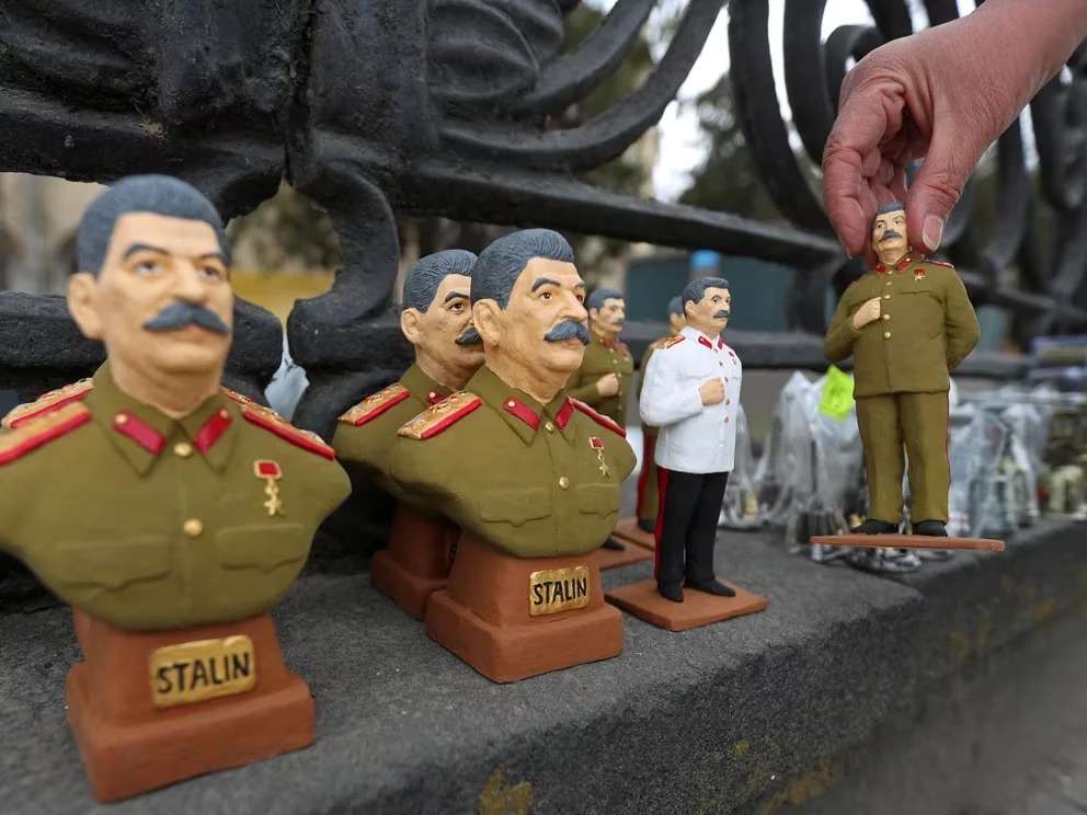 70 años después de la muerte de Stalin, su fantasma sigue persiguiendo a Rusia