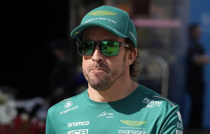Fernando Alonso también lidera el tercer y último libre en Baréin