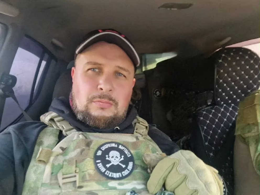 Un conocido bloguero militar ruso murió en una explosión en un café de San Petersburgo