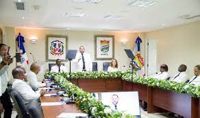 Alcalde Carlos Guzmán afirma su gestión dejó atrás la suciedad, arrabalización y el caos en SDN