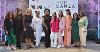Un cóctel para presentar la Asociación Dominicana de Profesionales de la Danza