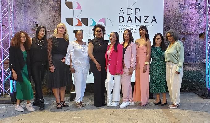 Un cóctel para presentar la Asociación Dominicana de Profesionales de la Danza