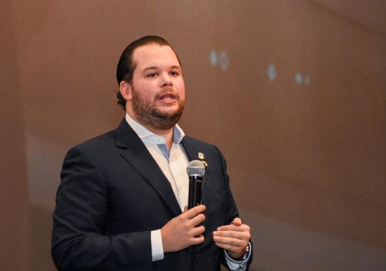 Diputado Orlando Jorge Villegas llama a disfrutar de “Vive tu Parque” que realiza la Alcaldía del DN