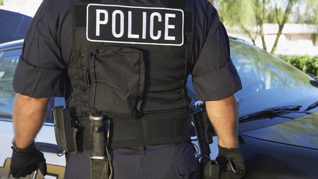 Dos policías son acusados de compartir imágenes de cadáveres en Irlanda del Norte