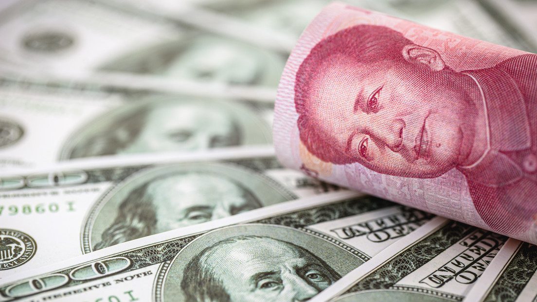 El yuan desplaza al dólar en la Bolsa de Moscú