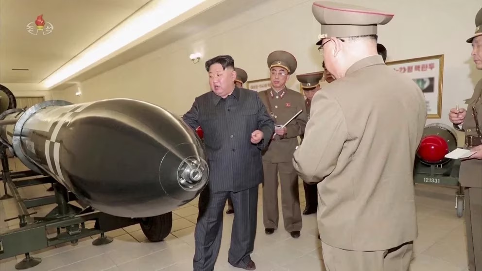 EEUU, Japón y Corea del Sur inician maniobras navales conjuntas ante las recientes prácticas submarinas del régimen de Kim Jong-un