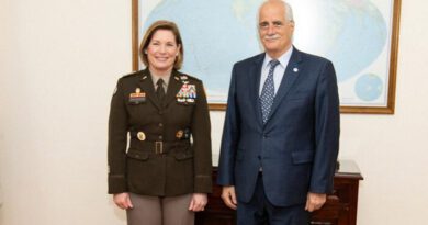 La jefa del Comando Sur de EE.UU. visitará por segunda vez Argentina