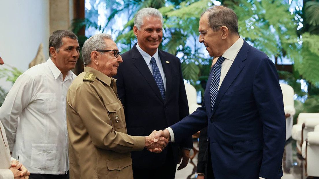 Lavrov mantiene un encuentro con Díaz-Canel