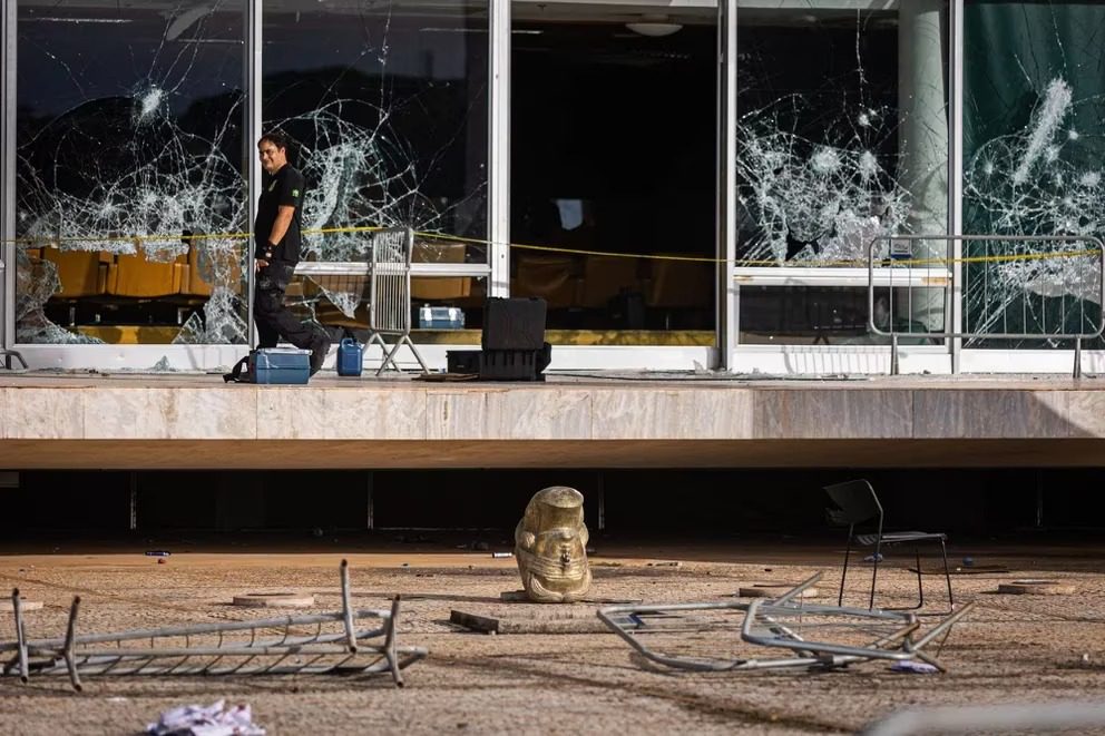 La Policía de Brasil citó a 80 militares para interrogarlos por la investigación del intento de golpe de Estado a Lula