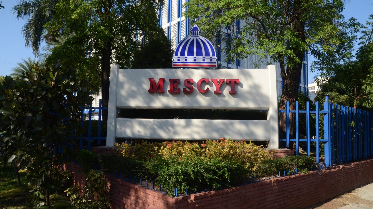 MESCYT informa que trabaja para agilizar y eficientizar procesos de entrega exequátur
